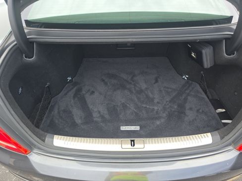 Used 2019 Genesis G90 5.0 Ultimate RWD image 7