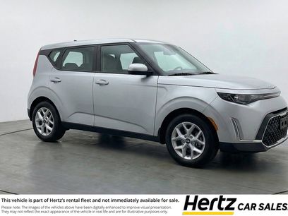 Used 2025 Kia Soul LX w/ LX Technology Package