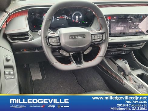 New 2024 Dodge Charger R/T w/ Plus Group image 8