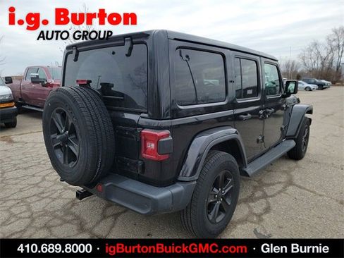 Used 2020 Jeep Wrangler Unlimited Sahara image 6