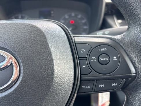 Used 2023 Toyota Corolla LE image 14