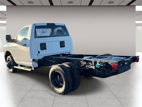 New 2025 RAM 3500 Tradesman image 5