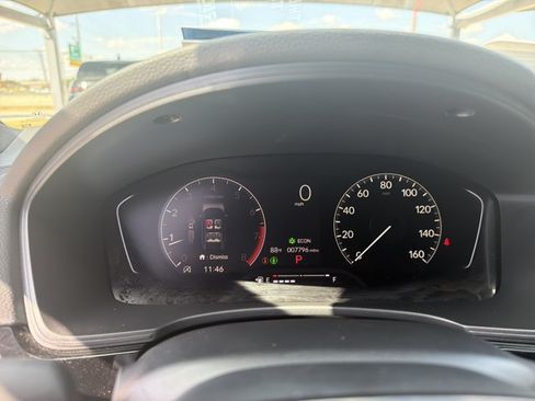 Used 2025 Honda Civic Sport image 11