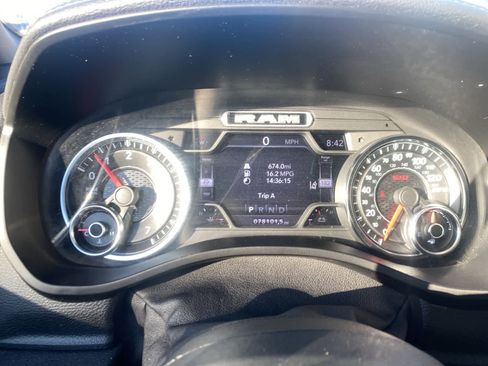 Used 2019 RAM 1500 Laramie image 14