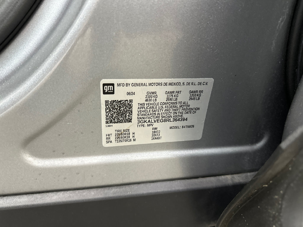 Used 2024 GMC Terrain SLT AWD/4WD image 34