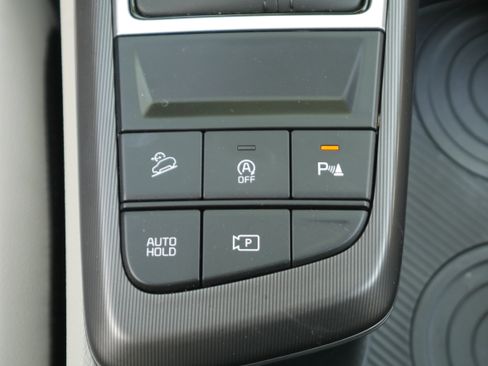 Certified 2026 Kia Sportage EX AWD/4WD image 22