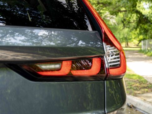 Used 2023 Honda CR-V Sport image 12