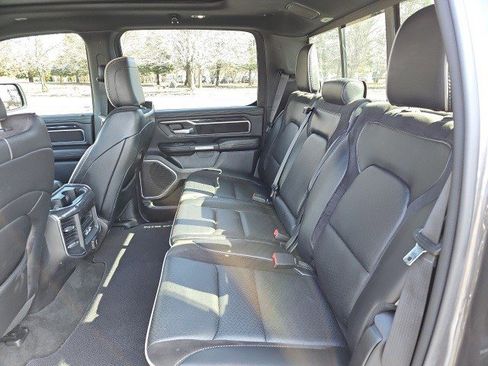 Used 2022 RAM 1500 Laramie w/ Sport Appearance Package image 18