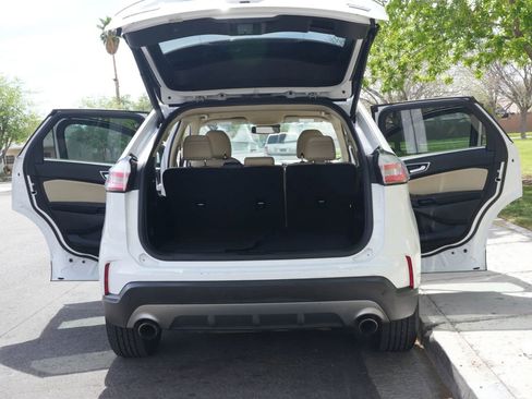 Used 2019 Ford Edge SEL w/ Equipment Group 201A image 9