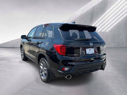 Used 2023 Honda Passport EX-L image 5
