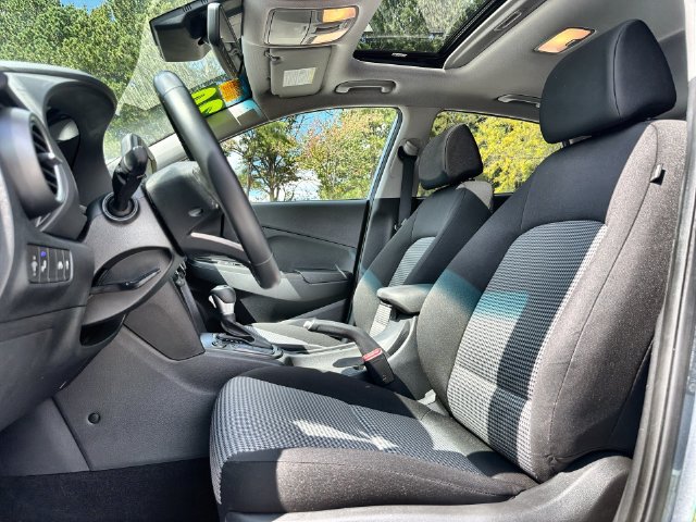 Used 2020 Hyundai Kona SEL Plus FWD image 11
