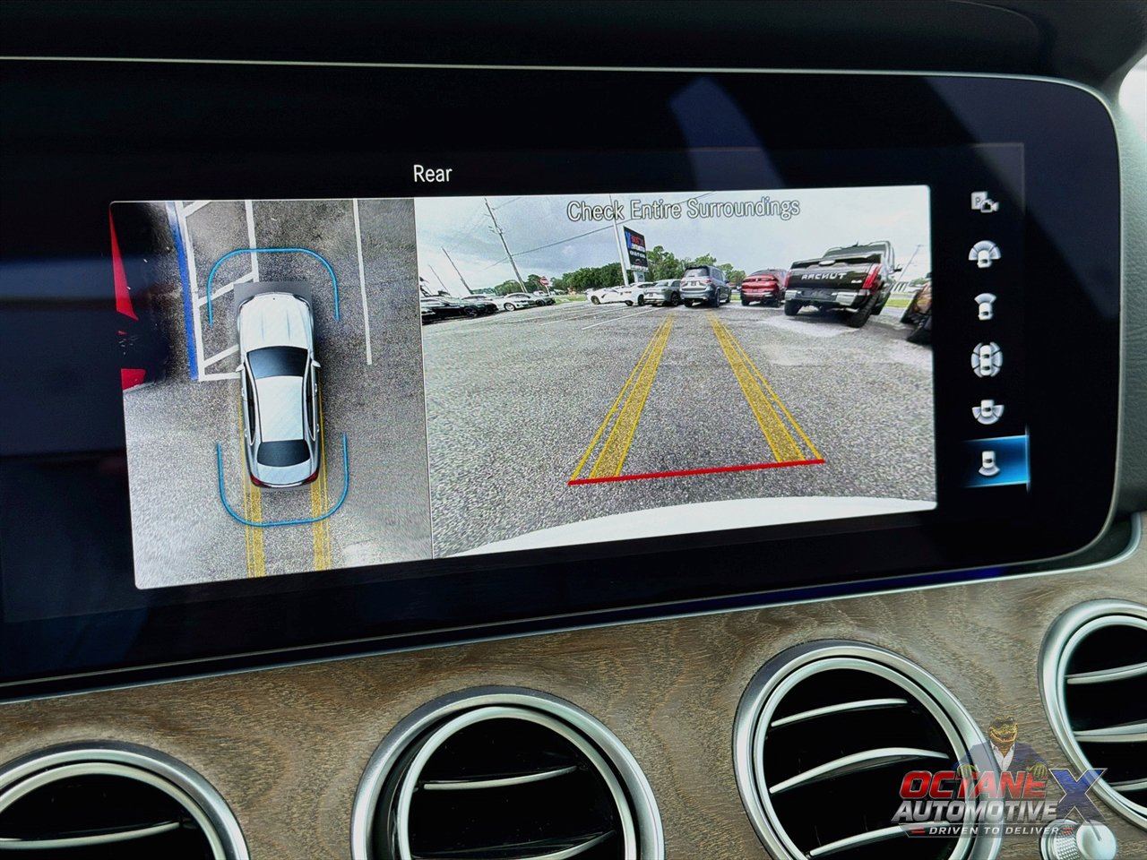 Used 2022 Mercedes-Benz E 350 Sedan image 14
