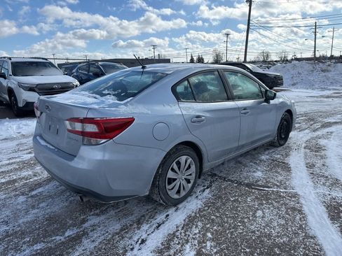 Used 2022 Subaru Impreza 2.0i image 3
