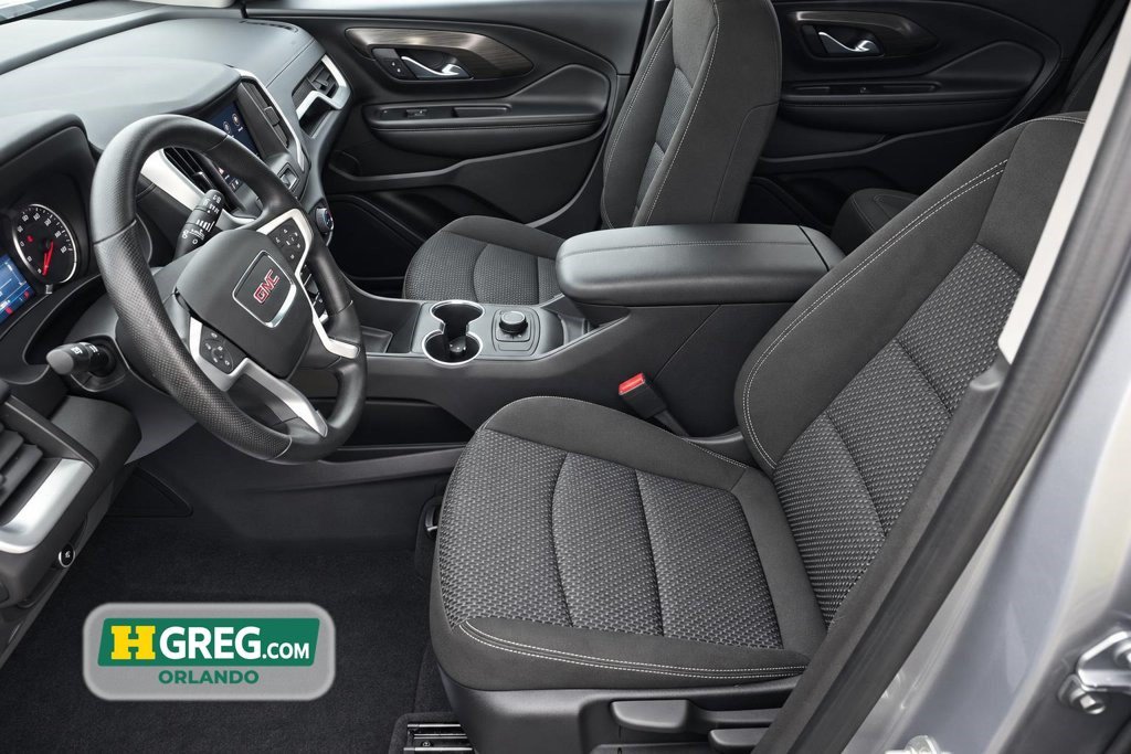 Used 2023 GMC Terrain SLE w/ LPO, Floor Liner Package FWD image 10