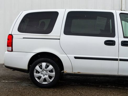 Used 2008 Chevrolet Uplander LS w/ Climate Package image 4