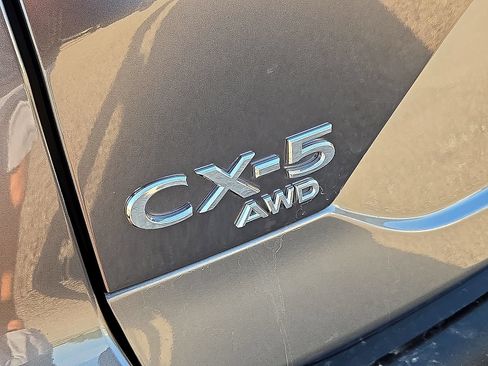 Used 2025 MAZDA CX-5 AWD 2.5 S w/ Preferred Package image 12
