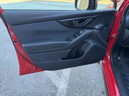 Used 2021 Subaru Crosstrek 2.0i Premium w/ Moonroof Package image 35