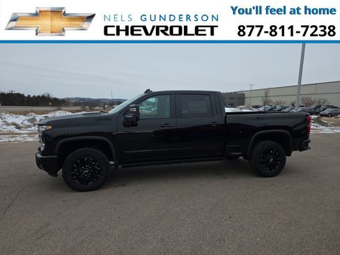 New 2026 Chevrolet Silverado 3500 High Country w/ Midnight Edition AWD/4WD image 8