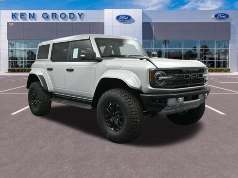 New 2026 Ford Bronco Raptor AWD/4WD image 1