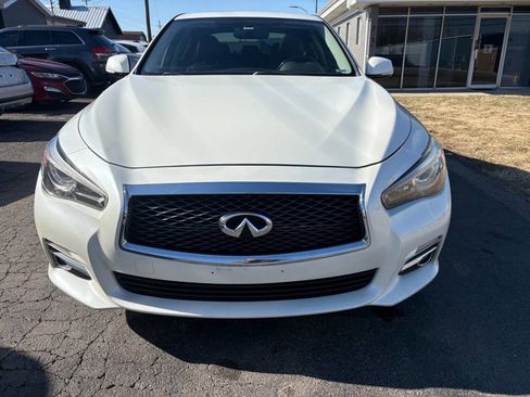 Used 2017 INFINITI Q50 Sport image 2