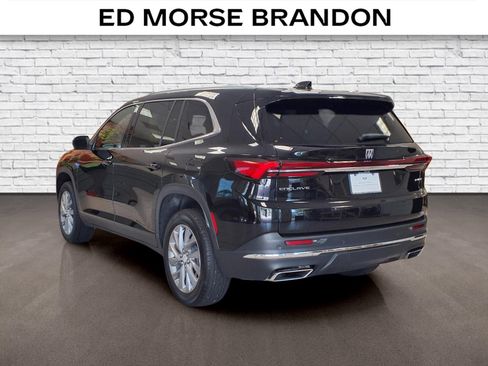 Used 2026 Buick Enclave Preferred FWD image 3