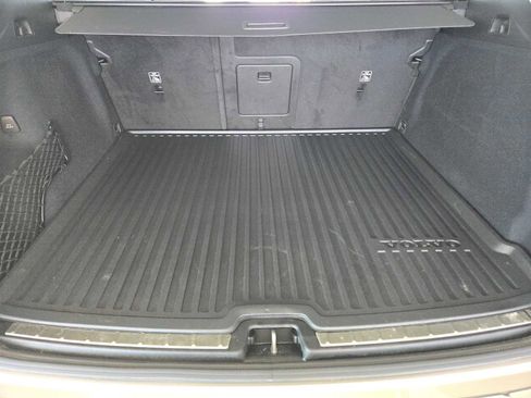 Used 2025 Volvo XC60 B5 Ultra w/ Protection Package Premier image 31