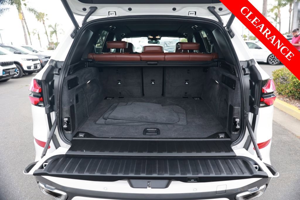 Used 2024 BMW X5 sDrive40i w/ M Sport Package RWD image 41