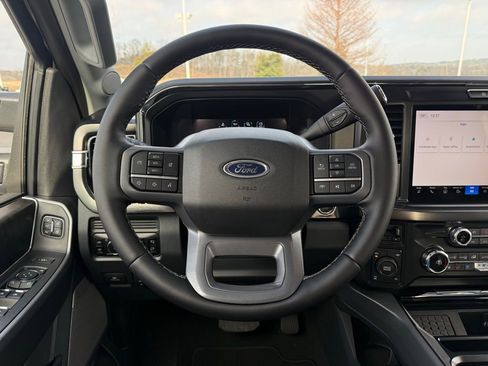 New 2026 Ford F250 Lariat AWD/4WD image 14