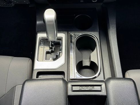 Used 2015 Toyota Tundra SR5 w/ TRD Off Road Package image 39