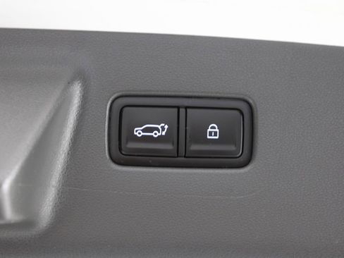 Used 2024 Hyundai Santa Fe Calligraphy image 17