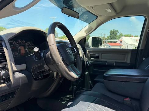 Used 2010 Dodge Ram 2500 Truck ST w/ ST Popular Equipment Group AWD/4WD image 14