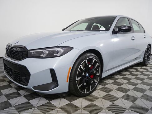 Used 2025 BMW M340i xDrive image 8