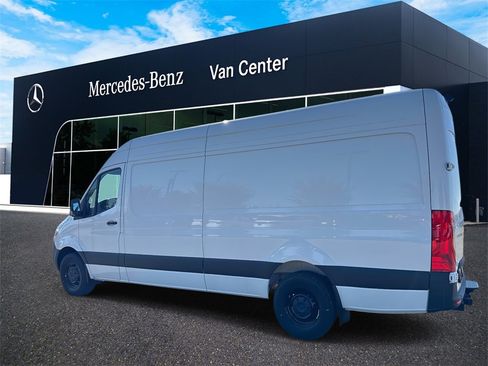 New 2025 Mercedes-Benz Sprinter 2500 image 5
