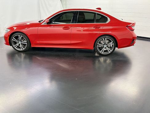 Used 2022 BMW 330i xDrive Sedan w/ Driving Assistance Package AWD/4WD image 2