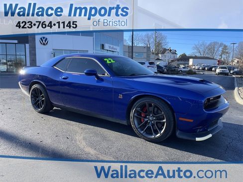 Used 2022 Dodge Challenger R/T Scat Pack image 1