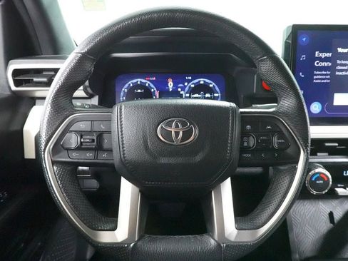 Used 2024 Toyota Tacoma TRD Off-Road AWD/4WD image 10