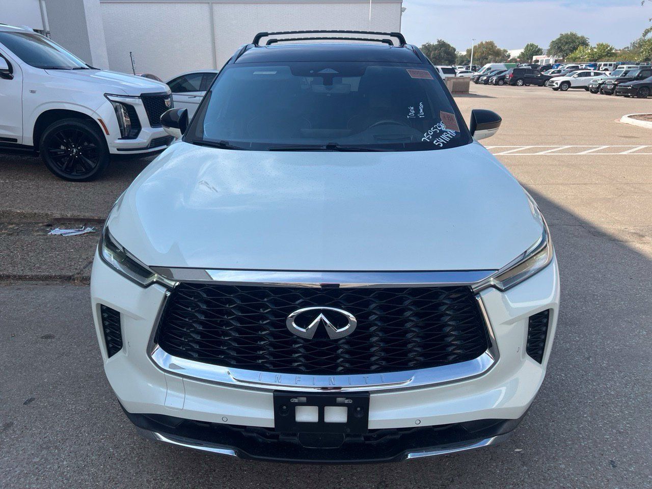 Used 2022 INFINITI QX60 Autograph w/ Cargo Package FWD image 2