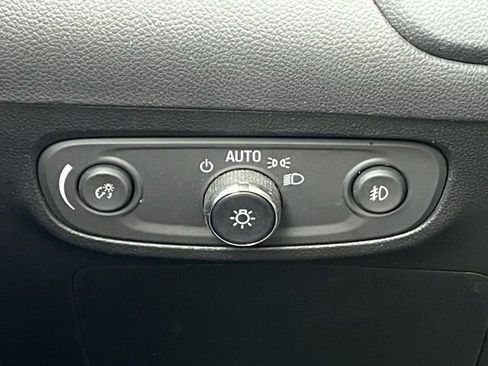 Used 2023 Buick Encore GX Select image 32