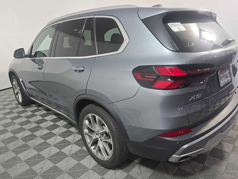 Used 2024 BMW X5 xDrive40i w/ Premium Package AWD/4WD image 6