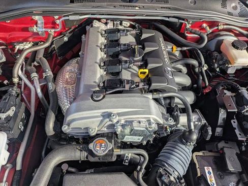 Used 2022 MAZDA MX-5 Miata Sport image 19