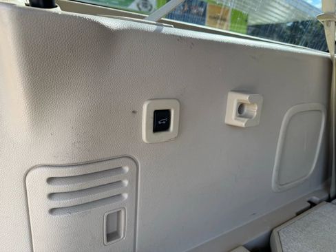 Used 2016 Lincoln Navigator L Reserve image 15