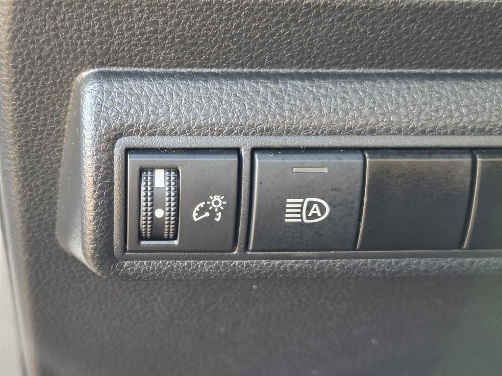 Used 2025 Toyota Corolla LE FWD image 23