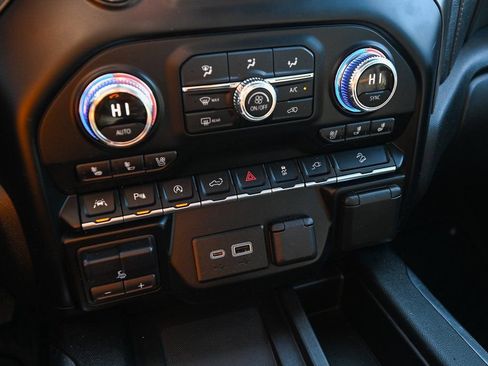 Used 2021 GMC Sierra 1500 AT4 w/ AT4 Premium Package image 36