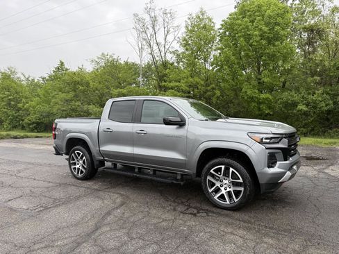 Used 2023 Chevrolet Colorado Z71 w/ Z71 Convenience Package 2 AWD/4WD image 1