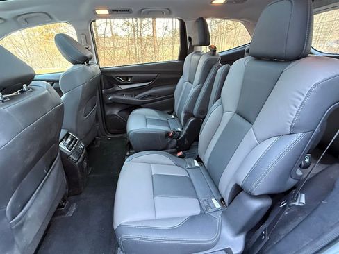 Used 2022 Subaru Ascent Onyx Edition image 23