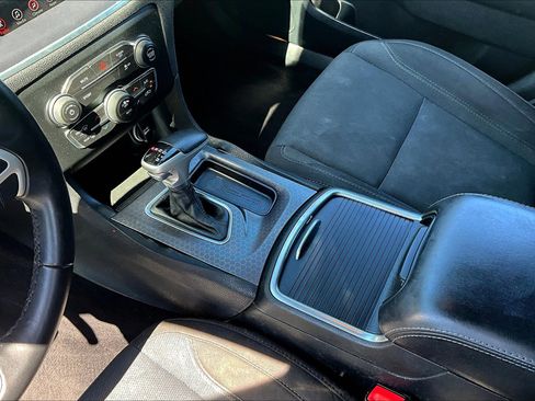 Used 2017 Dodge Charger R/T image 13