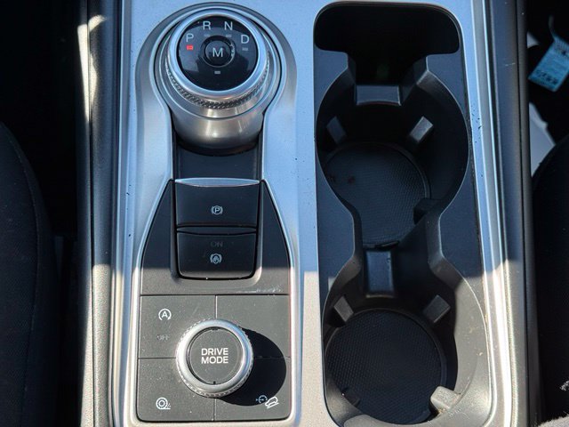 Used 2020 Ford Explorer XLT AWD/4WD image 25