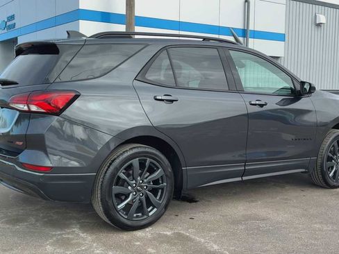 Certified 2023 Chevrolet Equinox RS image 2