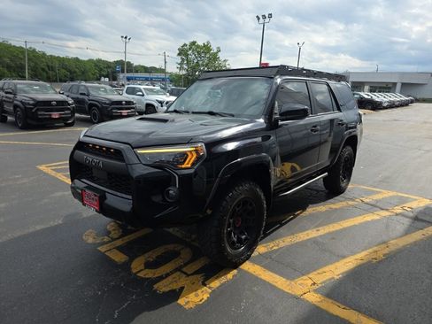 Used 2021 Toyota 4Runner TRD Pro AWD/4WD image 10