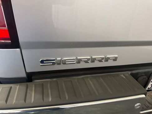 Used 2016 GMC Sierra 1500 SLT AWD/4WD image 16